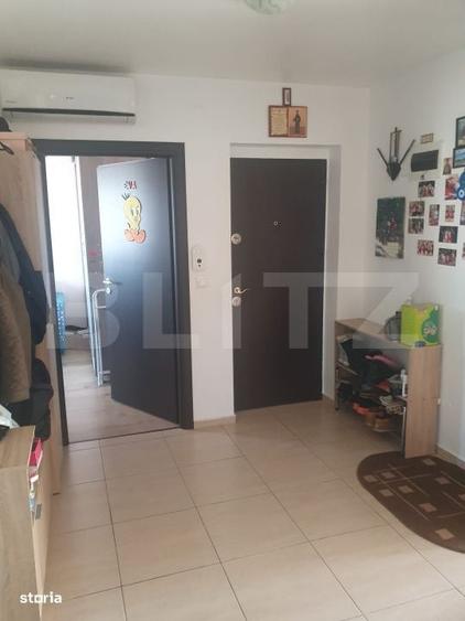 Apartament cu 3 camere decomandat în Horpaz