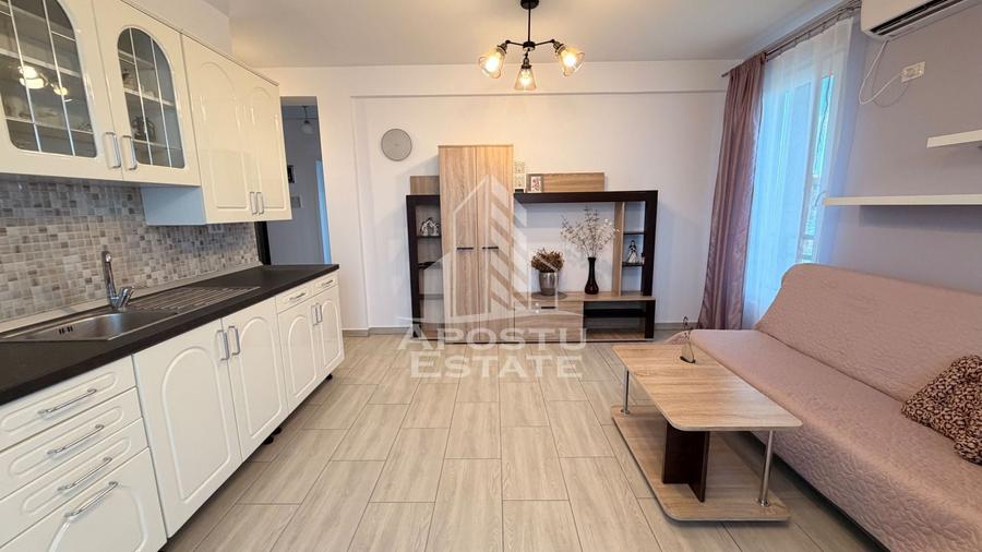 Apartament cu 3 camere decomandat, mobilat în Giroc