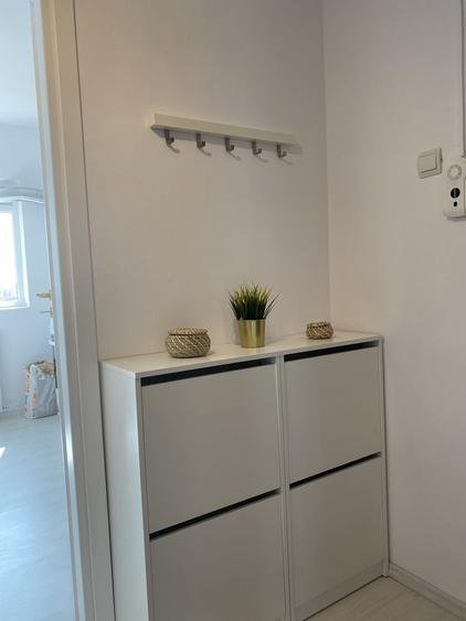 Apartament cu 2 camere decomandat în 13 Septembrie