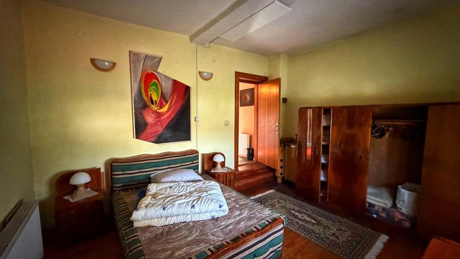 Casă individuală cu 5 camere cu Canalizare în Ștefănești