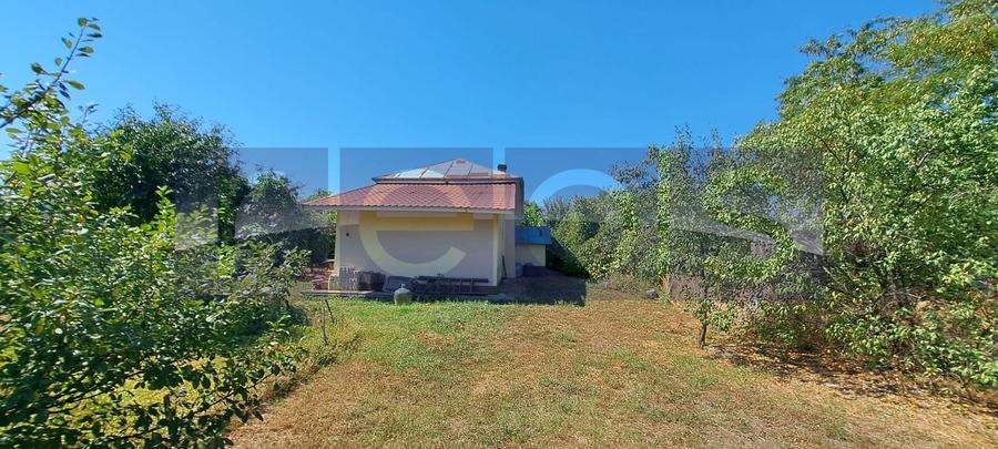 Casă individuală cu 4 camere cu Canalizare în Central