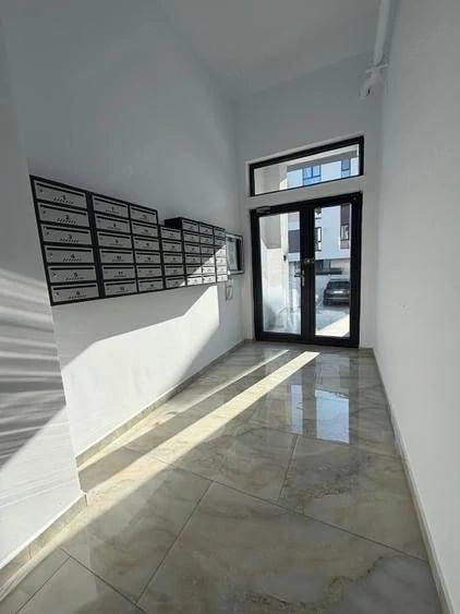 Inchiriez apartament 2 camere, str. Tibles 20A, bloc nou Otopeni - 2