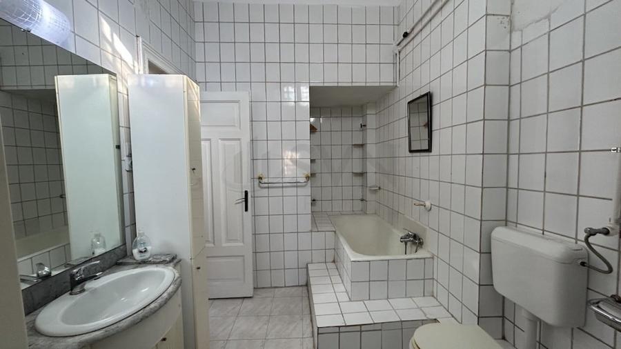 Apartament cu 3 camere circular, mobilat în Ferdinand