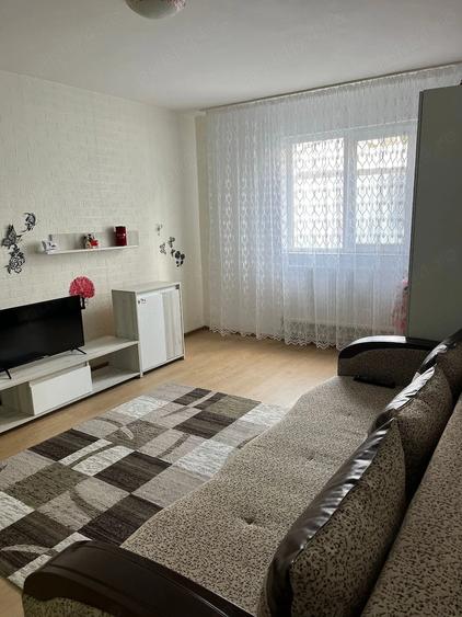 Casă cu 4 camere cu Teren 275 Mp în Central