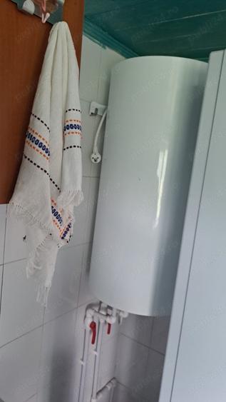 Casă cu 3 camere cu Teren 2000 Mp în Stănești