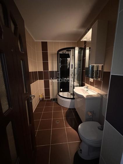 Apartament 3 camere, parcare exterioara , Andrei Muresanu