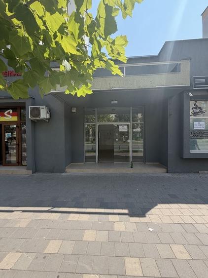 Spațiu comercial, de 50 mp, în Central