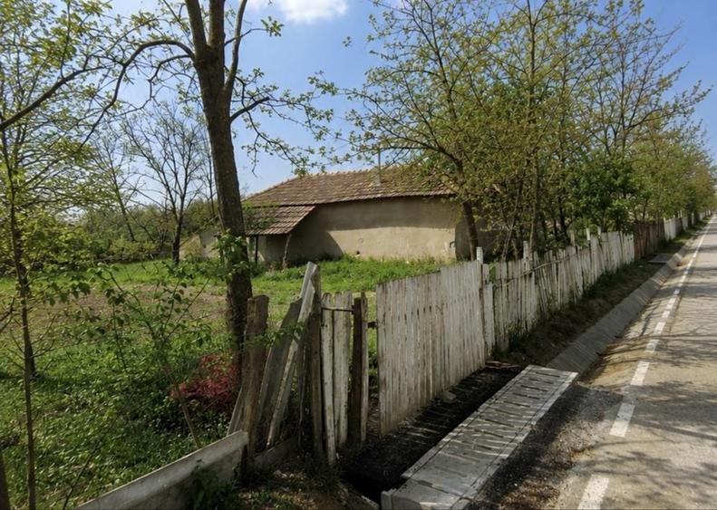Casă cu 3 camere în Horia