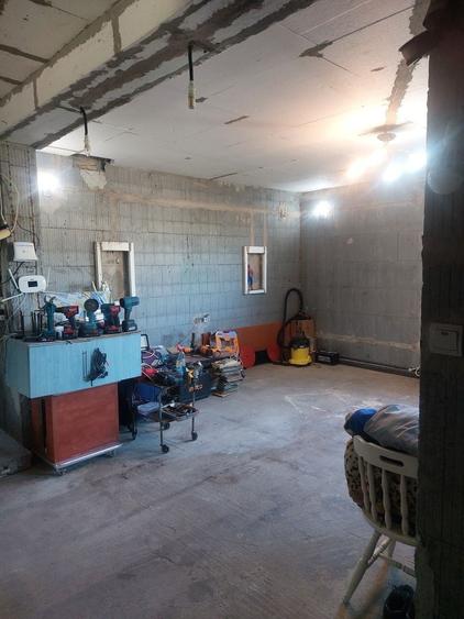 Casă cu 4 camere în Ghiroda