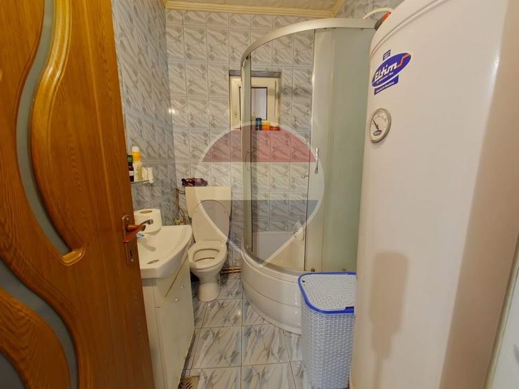 Casă individuală cu 4 camere cu Teren 622 Mp în Ieud