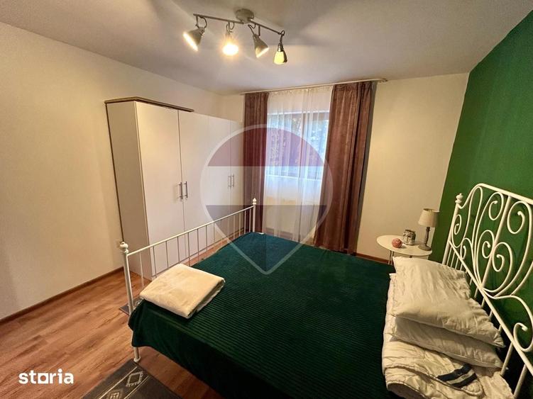 Apartament cu 3 camere decomandat în Valea Roșie