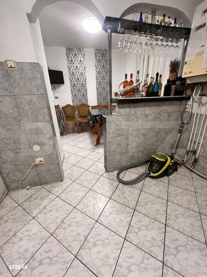 Apartament cu 4 camere decomandat în Batiz