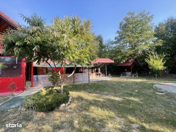 Casă cu 4 camere decomandat cu Teren 650 Mp în Central