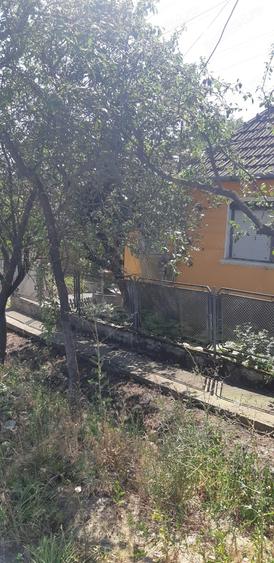 Casă cu 3 camere în Suplacu de Barcău