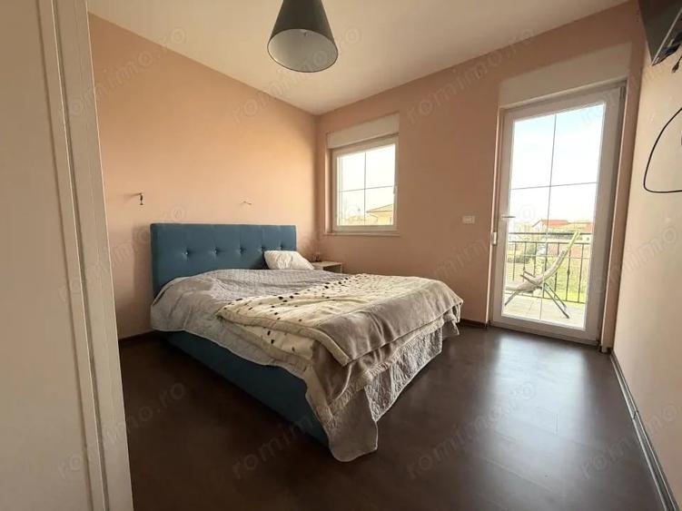 Apartament cu 3 camere decomandat, mobilat în Bucovina
