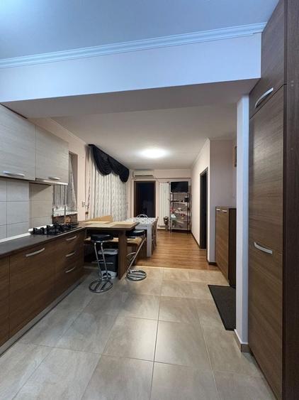 Apartament cu 3 camere în Nufărul