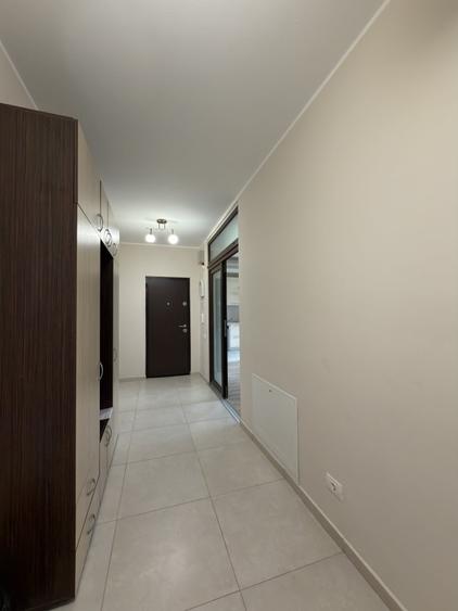 Apartament cu 3 camere decomandat, mobilat în Dumbrăvița