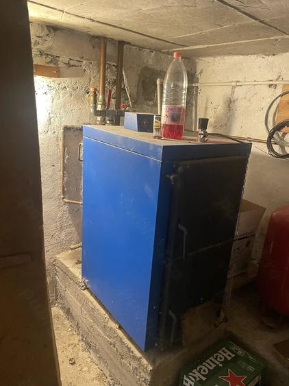 Casă cu 2 camere cu Teren 250 Mp în Band