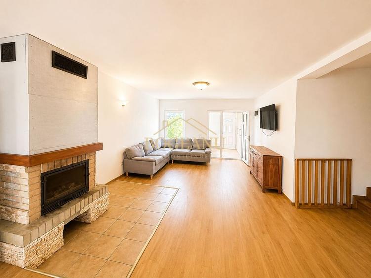 Duplex cu 4 camere cu Canalizare în Chișoda