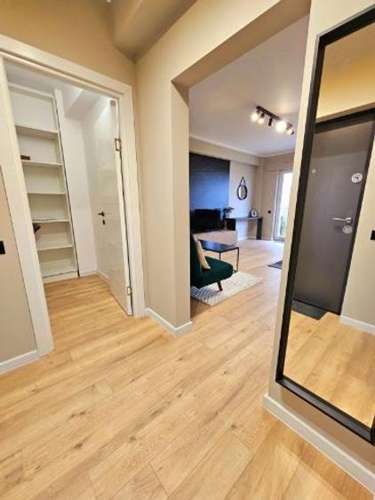 Apartament cu 2 camere semidecomandat în Florești