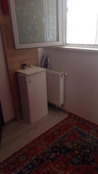 Apartament cu 2 camere nedecomandat în Rahova