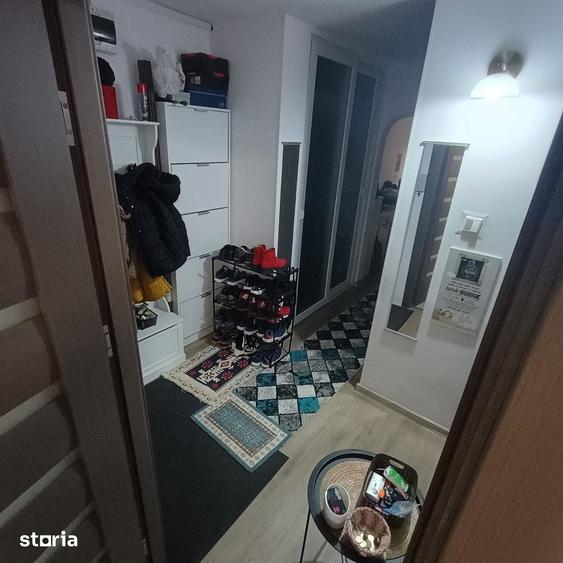 Apartament cu 3 camere în Far