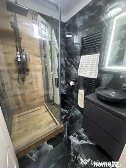 Casă cu 3 camere cu Teren 3600 Mp în Păulești