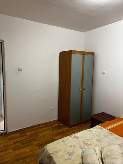 Apartament cu 2 camere semidecomandat, mobilat în Brotăcei