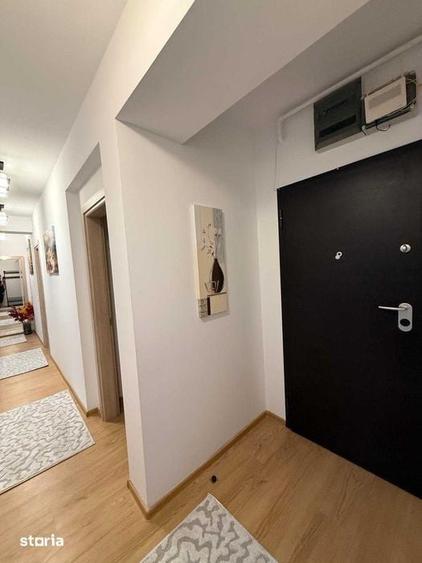 Apartament cu 2 camere semidecomandat în Apărătorii Patriei