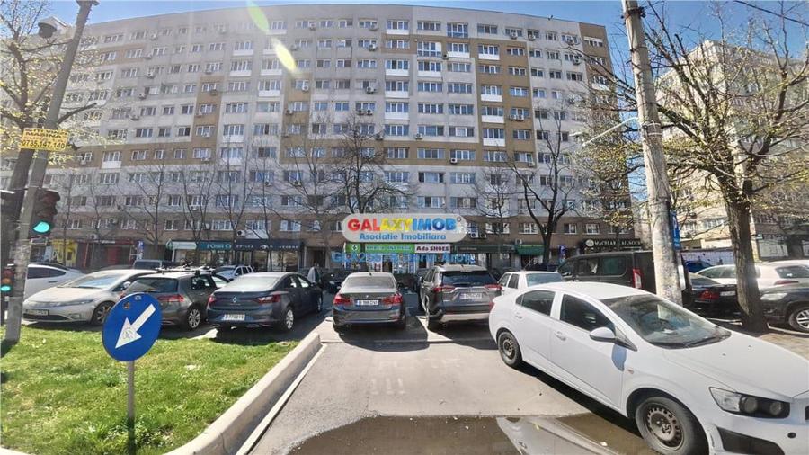 Spațiu comercial, de 100 mp, în Dristor