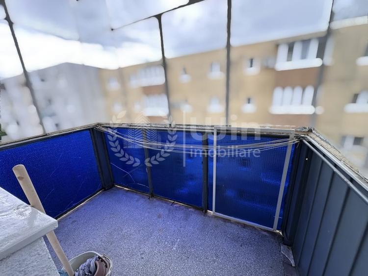 Apartament cu 3 camere semidecomandat, mobilat în Mănăștur