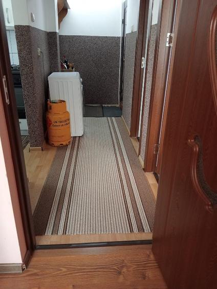 Vând apartament cu 2 camere decomandat - 8