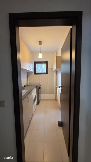 Apartament cu 2 camere în Văcăresti
