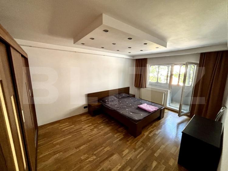 Apartament cu 2 camere decomandat în Soarelui