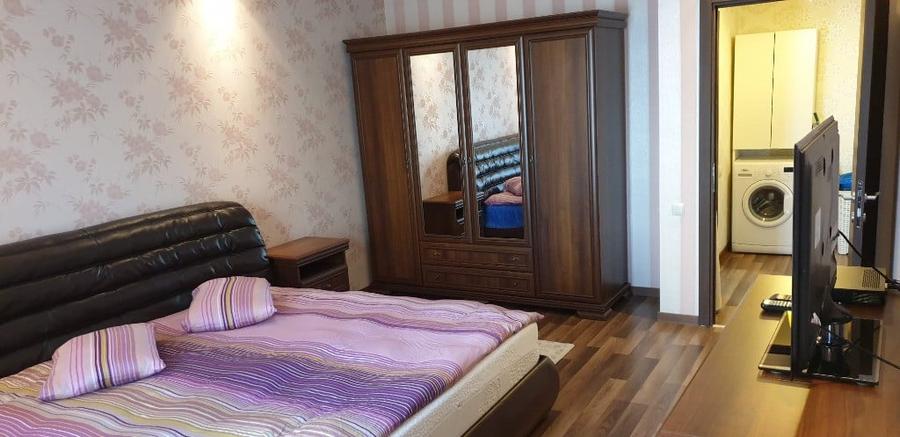 Apartament cu 2 camere semidecomandat, mobilat în Ștefăneștii de Jos