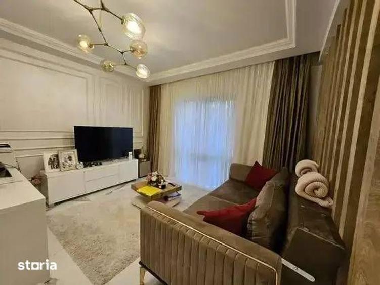 Casă cu 5 camere cu Teren 180 Mp în Sălăjan