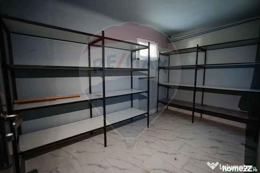Spațiu comercial, de 45 mp, în Central