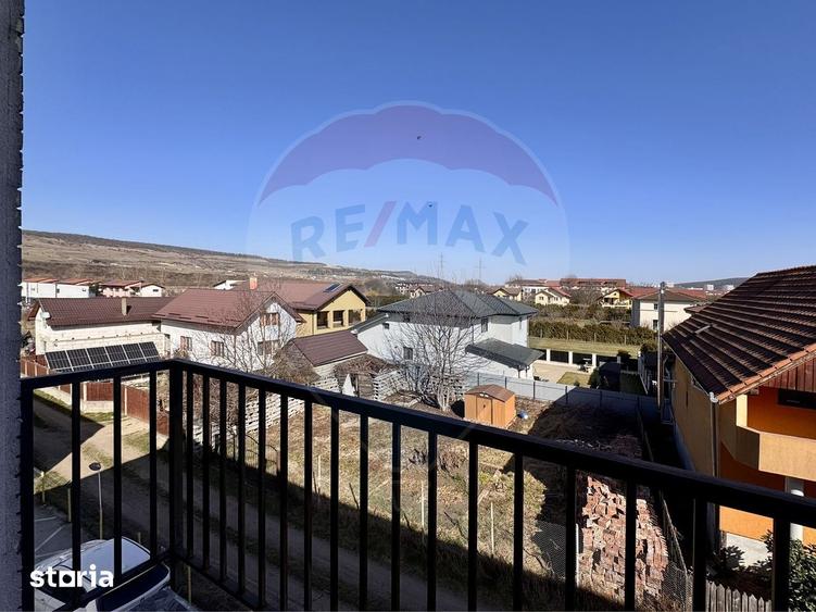 Apartament cu 3 camere în Florești