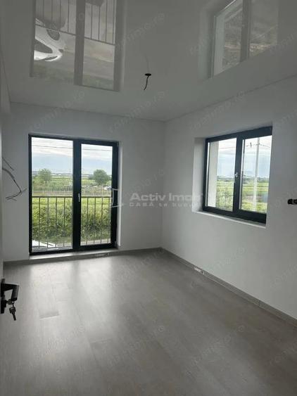 Casă cu Teren 220 Mp în Dărăști-Ilfov