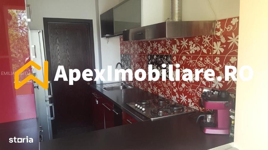 Apartament cu 2 camere decomandat în Pajura