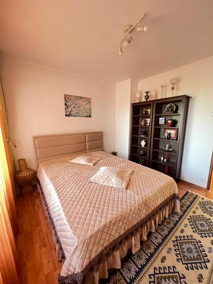 Apartament cu 3 camere decomandat, mobilat în Gorjului