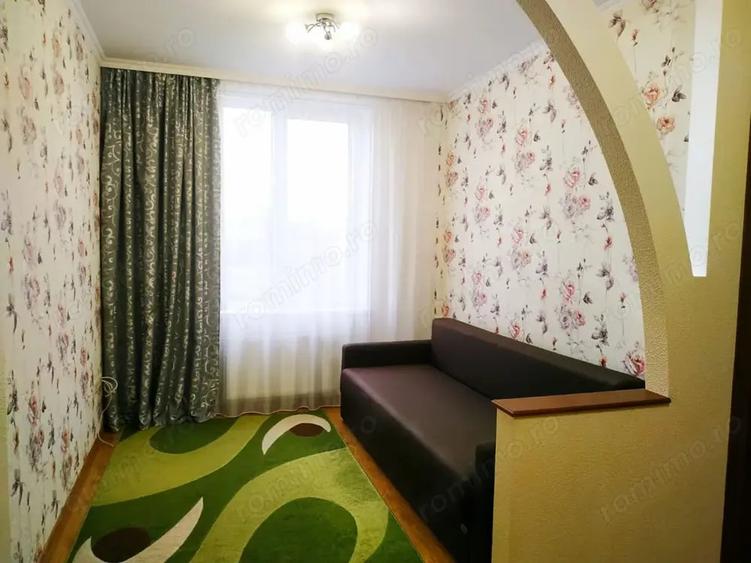 Garsonieră decomandată în Basarabia
