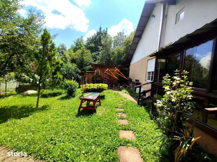Casă cu 3 camere în Poiana