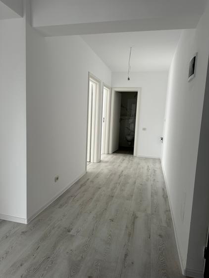 Apartament cu 2 camere decomandat în 13 Decembrie