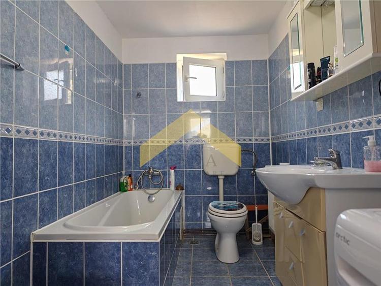 Casă individuală cu 3 camere cu Teren 2504 Mp în Cuiaș