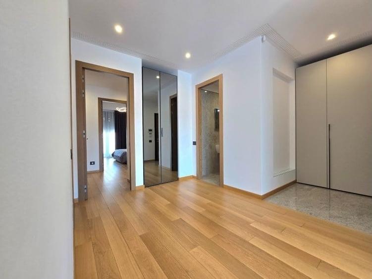 Apartament cu 3 camere în Primăverii