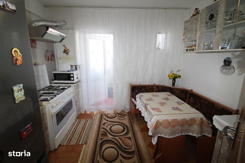 Vand apartament cu 3 camere in Hunedoara, zona M5-Dornica, 62mp... - 5