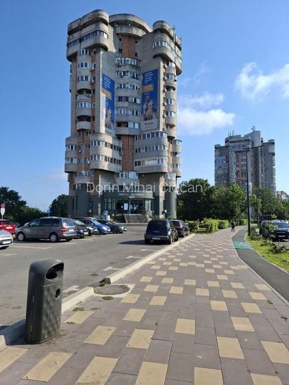 Apartament 3camere ,81mp Gara