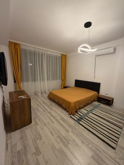 Apartament cu 2 camere semidecomandat, mobilat în Tomis Nord