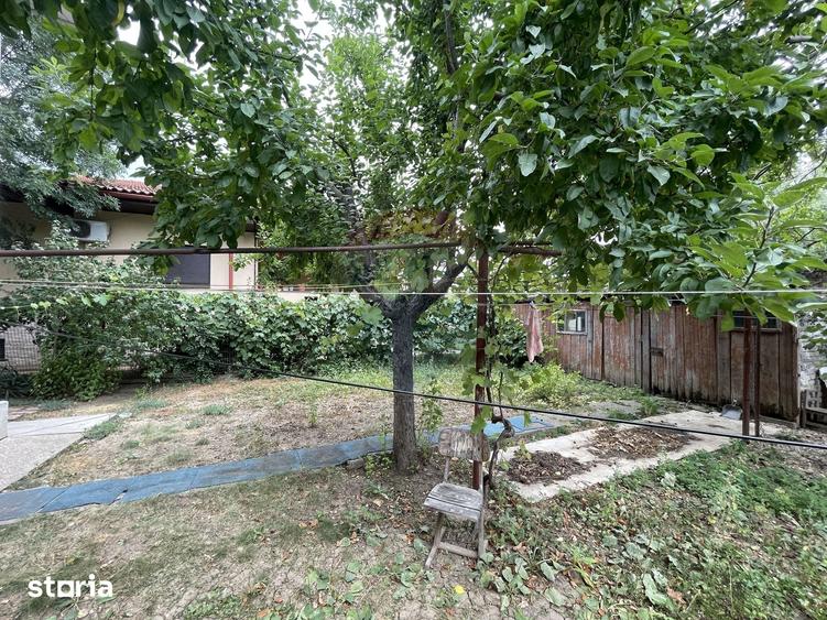 Casă cu 5 camere cu Teren 373 Mp în Dămăroaia